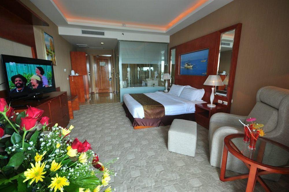 Sunlight Hotel Puerto Princesa Екстериор снимка