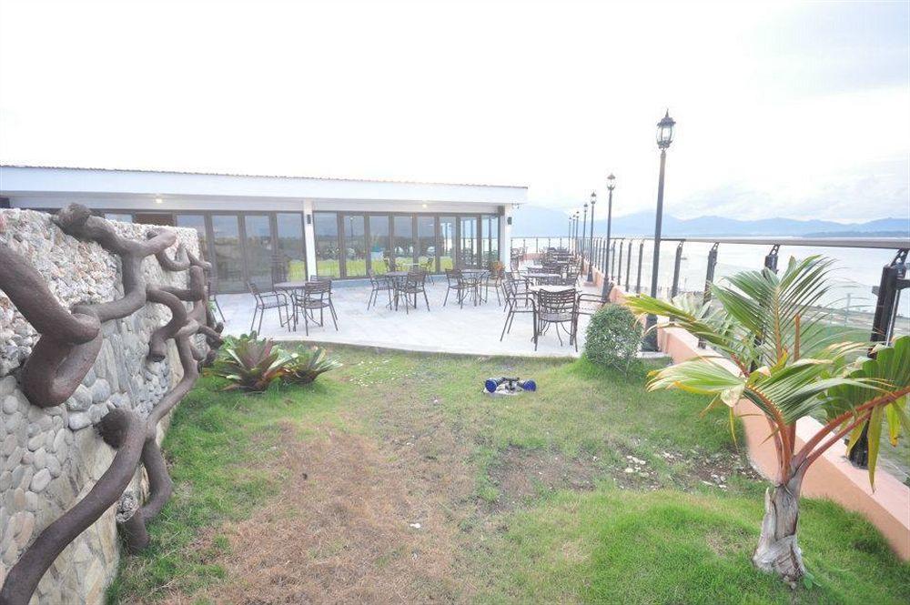 Sunlight Hotel Puerto Princesa Екстериор снимка