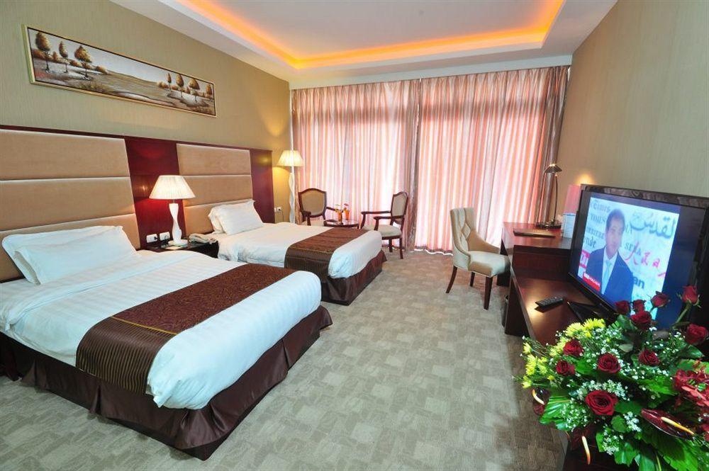 Sunlight Hotel Puerto Princesa Екстериор снимка