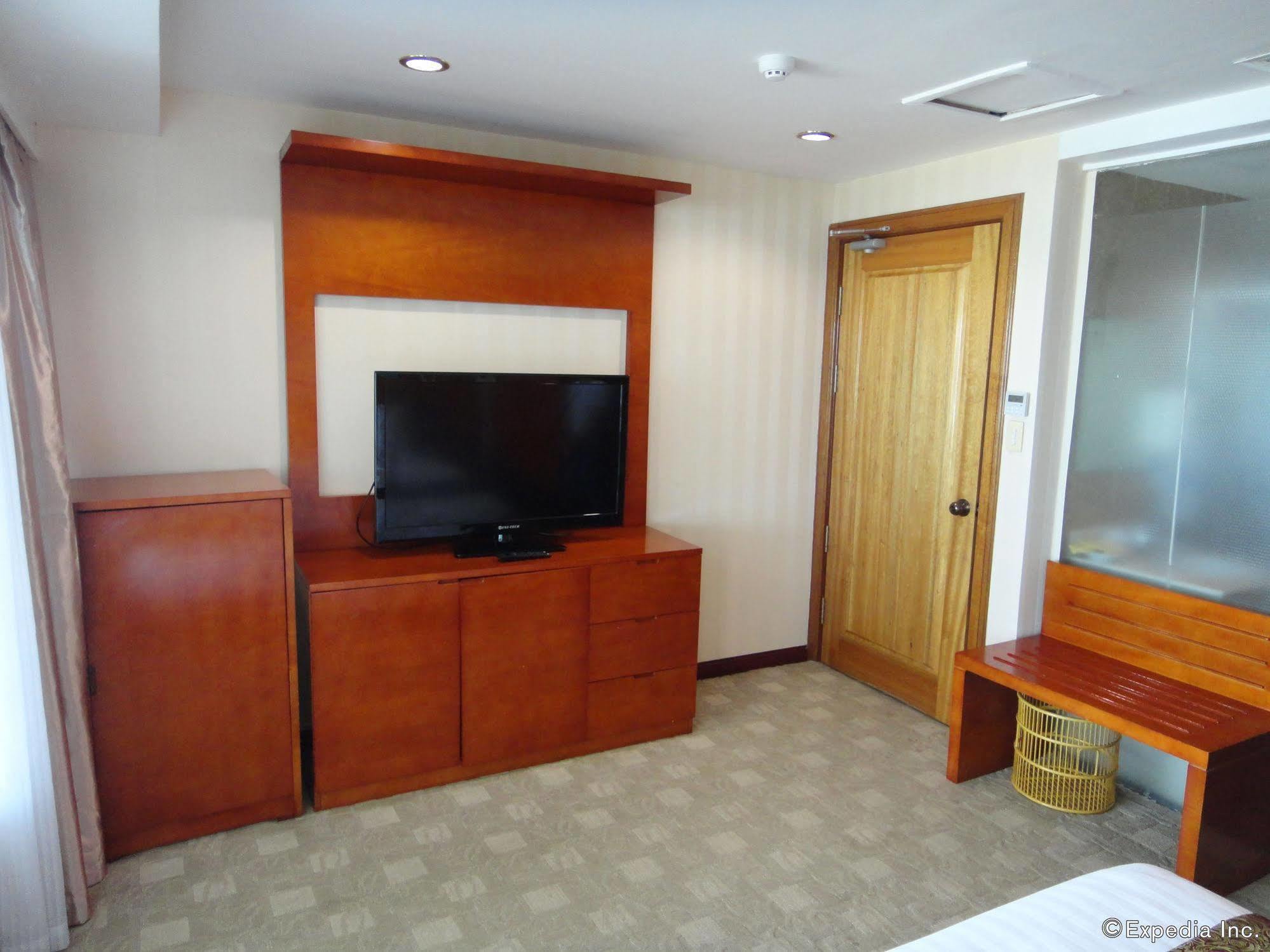 Sunlight Hotel Puerto Princesa Екстериор снимка