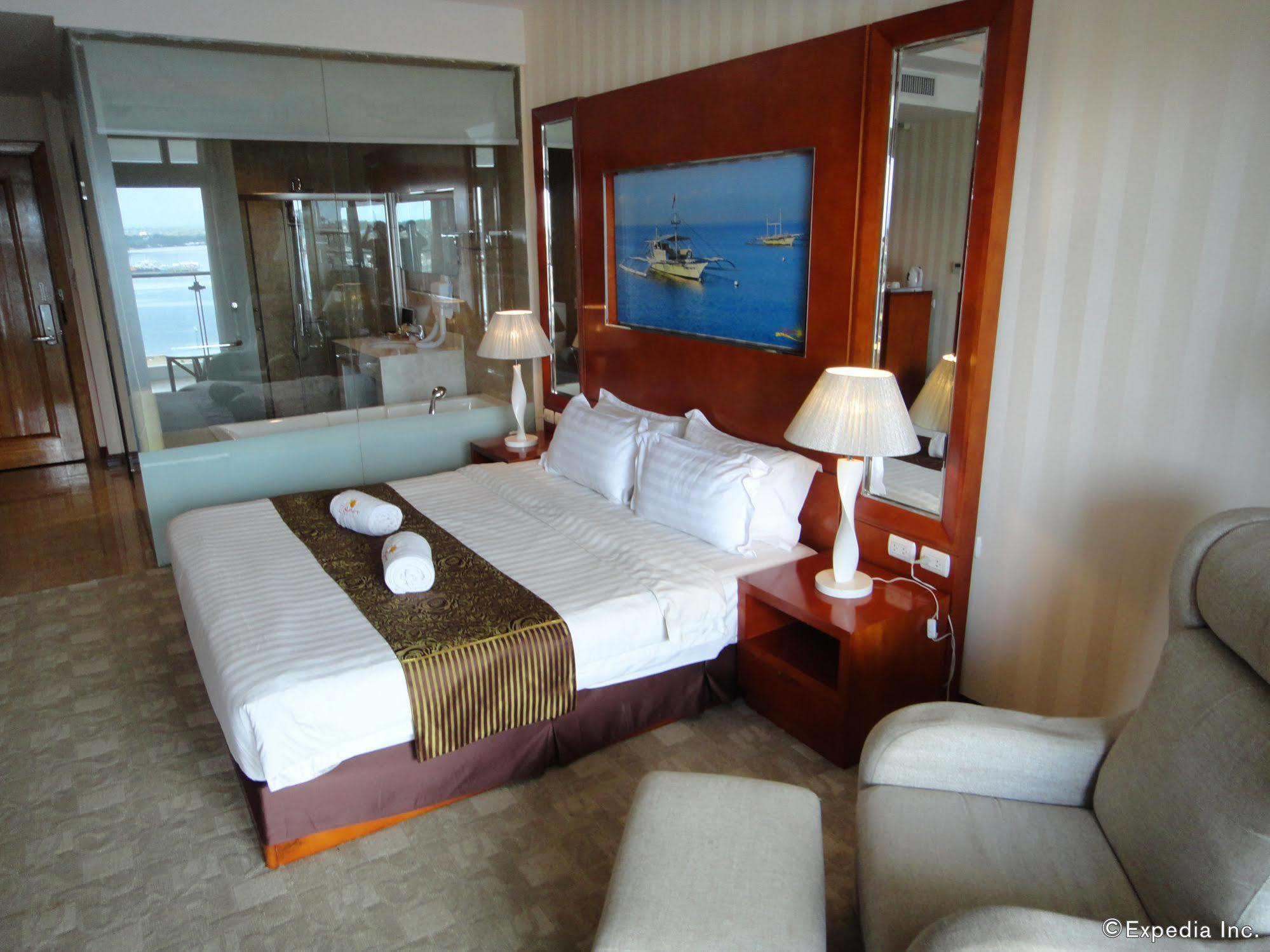 Sunlight Hotel Puerto Princesa Екстериор снимка