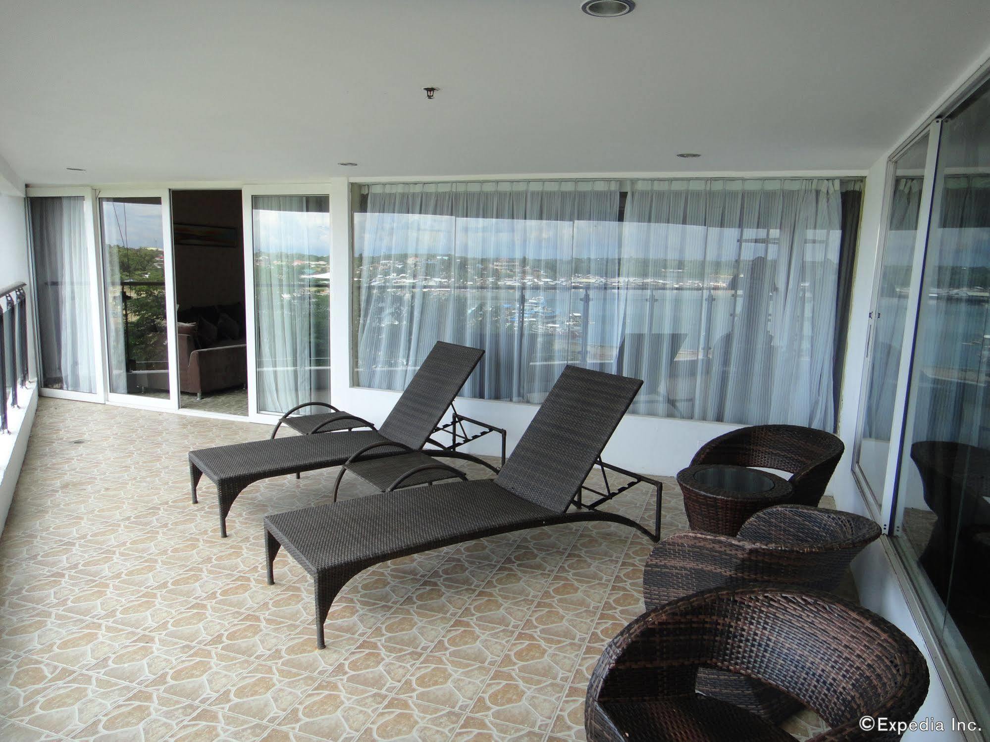 Sunlight Hotel Puerto Princesa Екстериор снимка